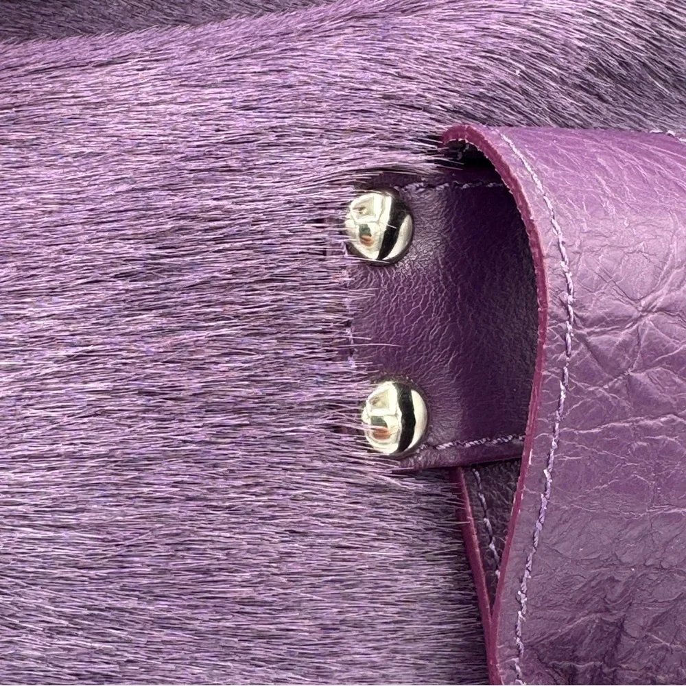Innue Made in Italy Genuine Leather Calf Hair Plum Purple Tote Bag - Picture 2 of 9